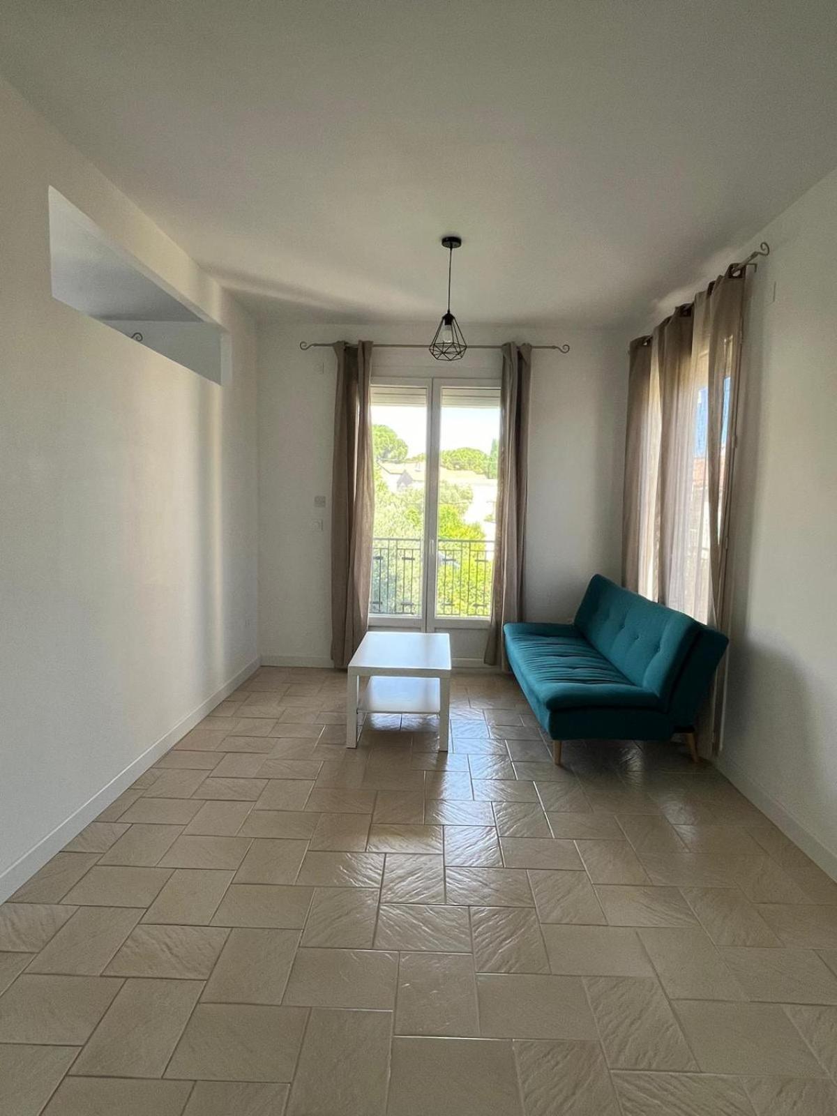 T2 Lumineux Avec Terrasse Proche Du Tram Appartement *